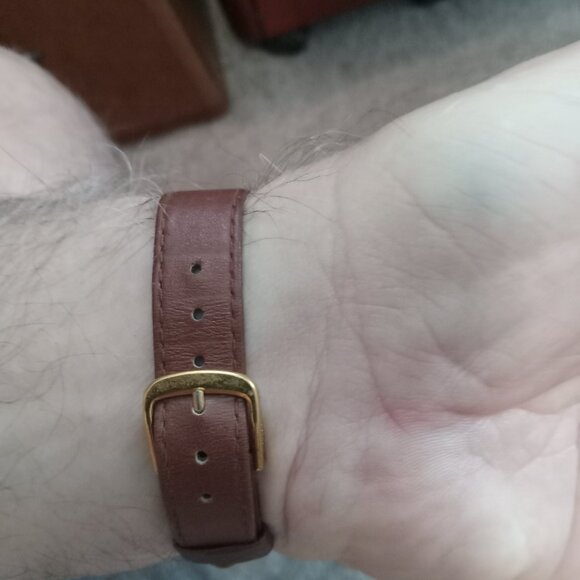 White Stag ladies MOON PHASE watch. - Picture 7 of 9